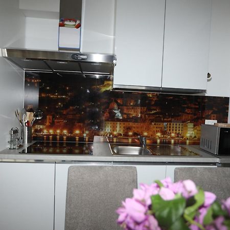 D R Apartments Sibenik Luaran gambar