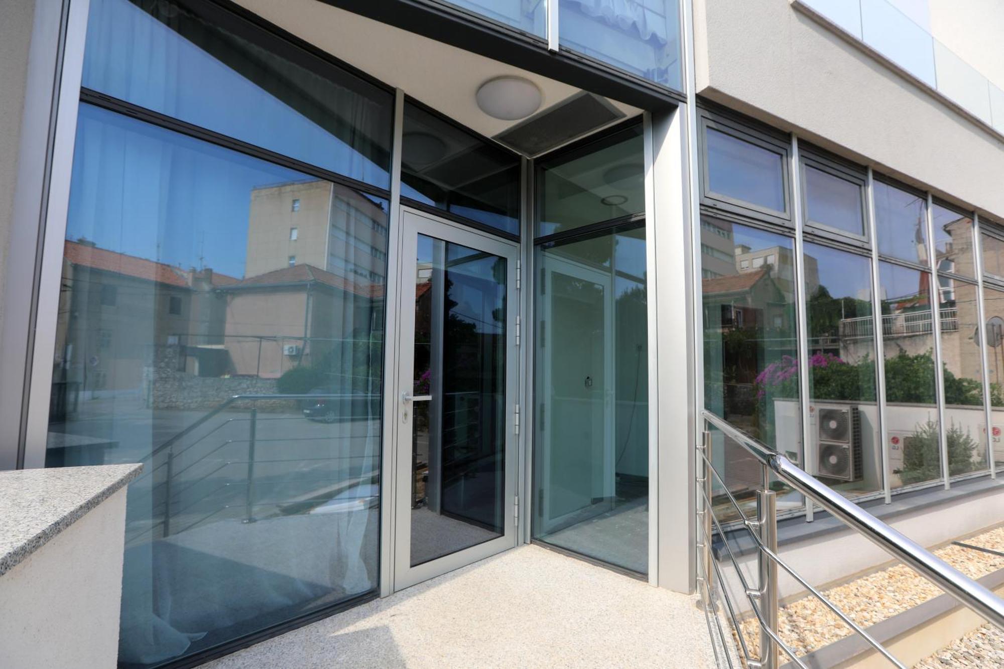 D R Apartments Sibenik Luaran gambar