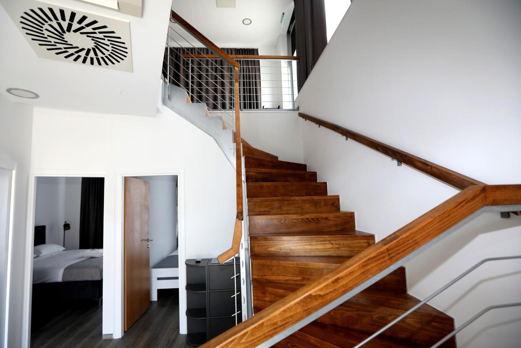 D R Apartments Sibenik Luaran gambar