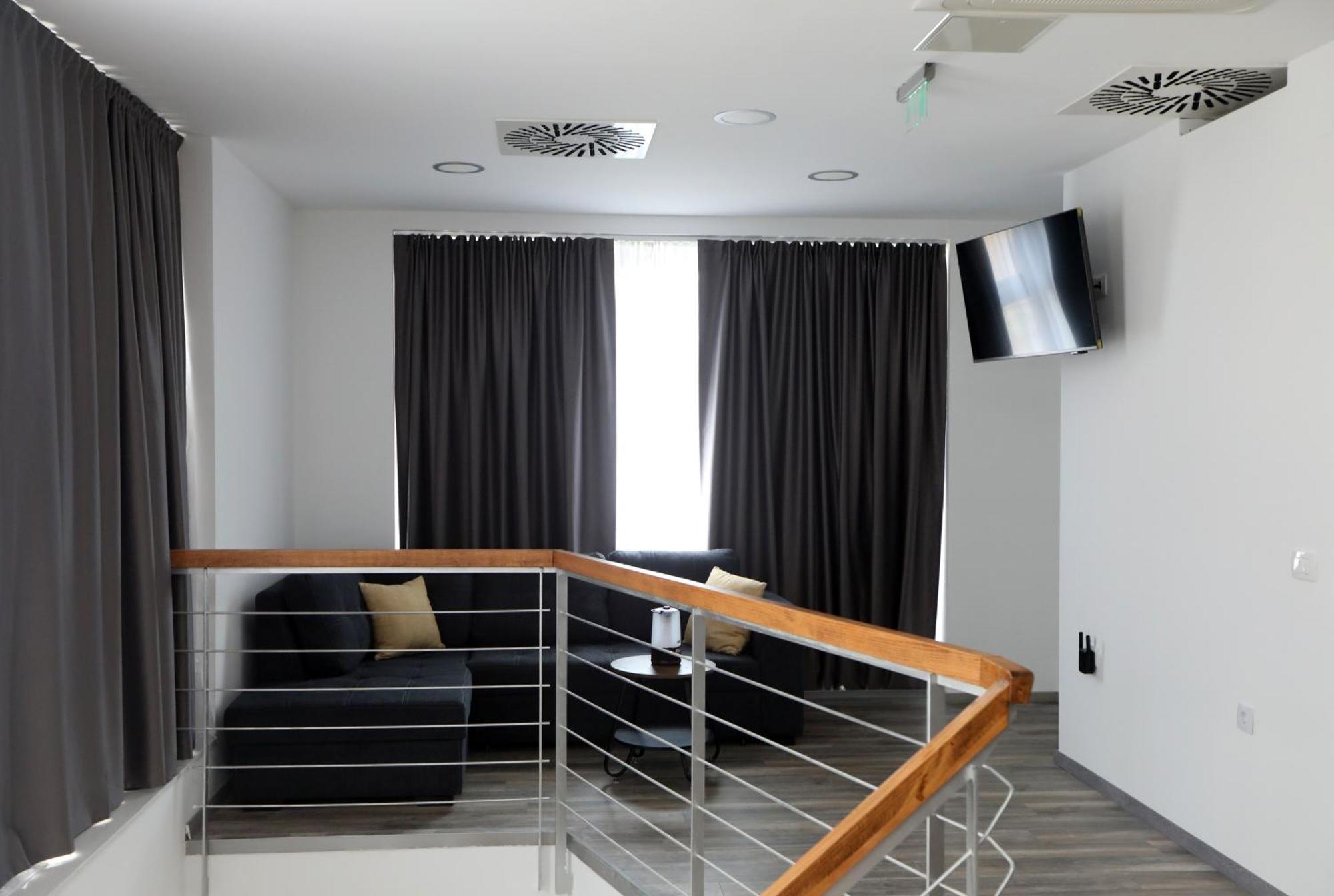 D R Apartments Sibenik Luaran gambar