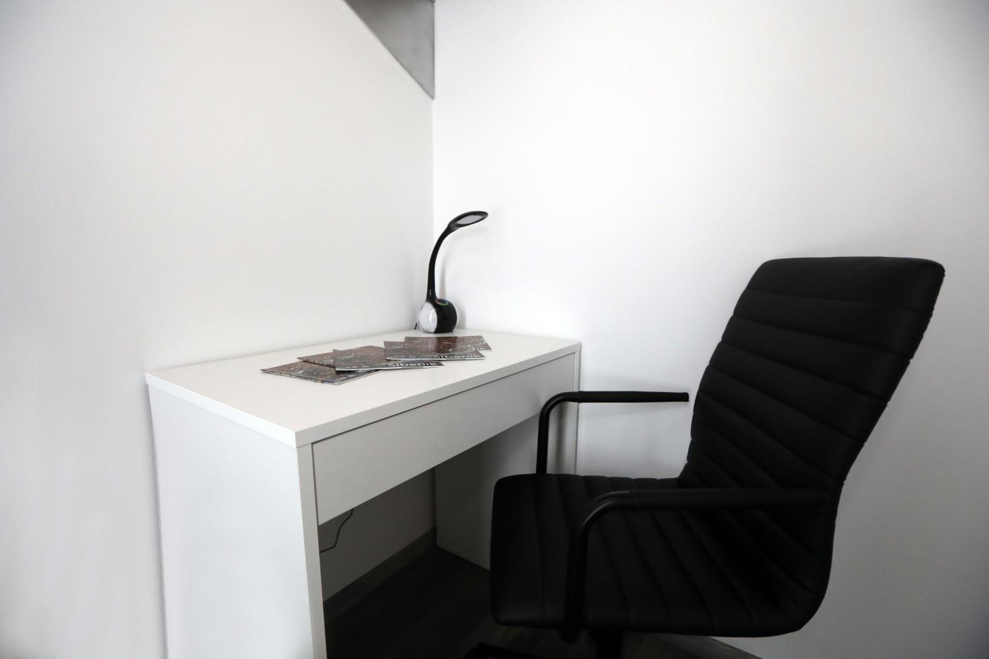 D R Apartments Sibenik Luaran gambar