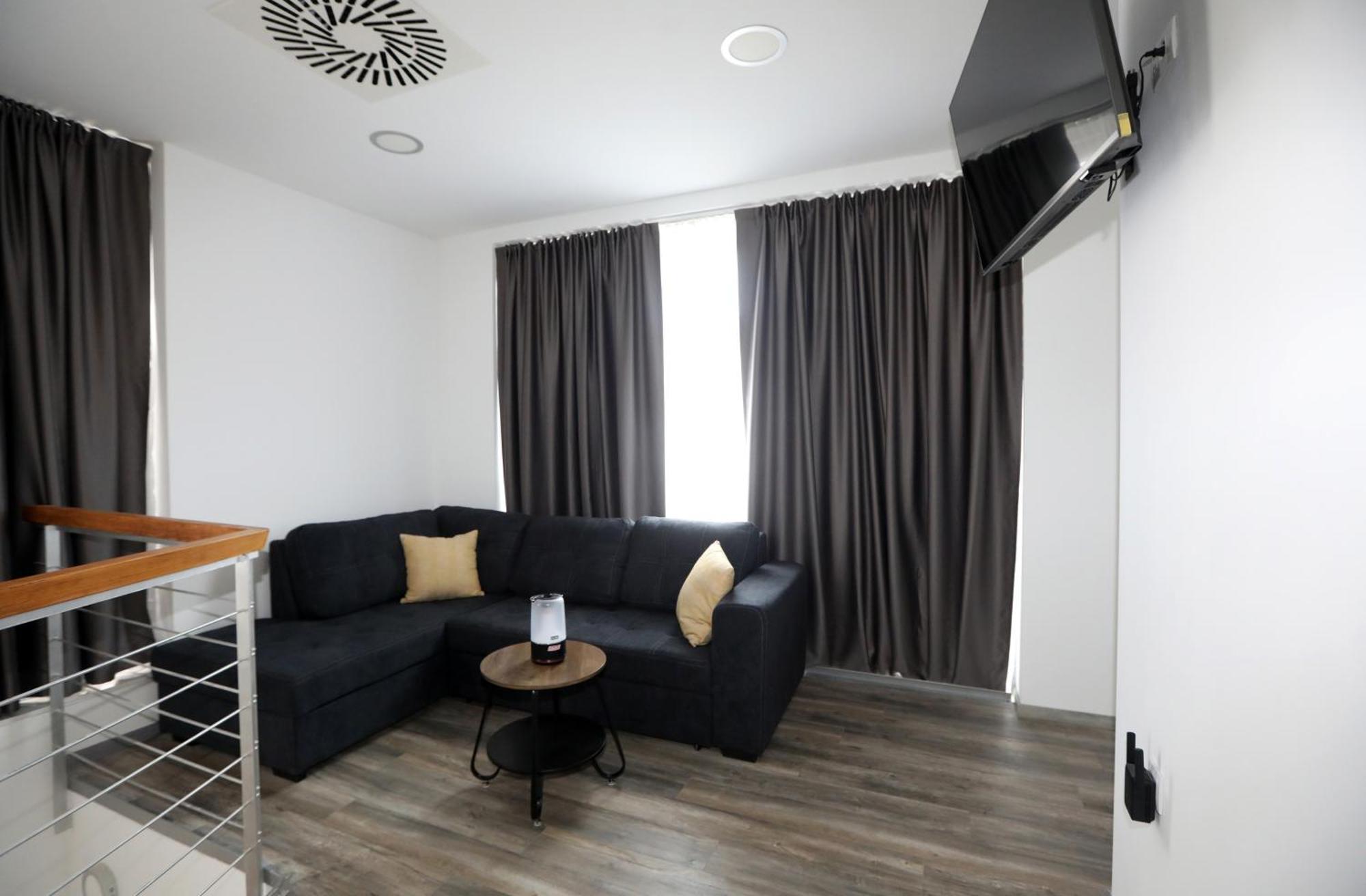 D R Apartments Sibenik Luaran gambar